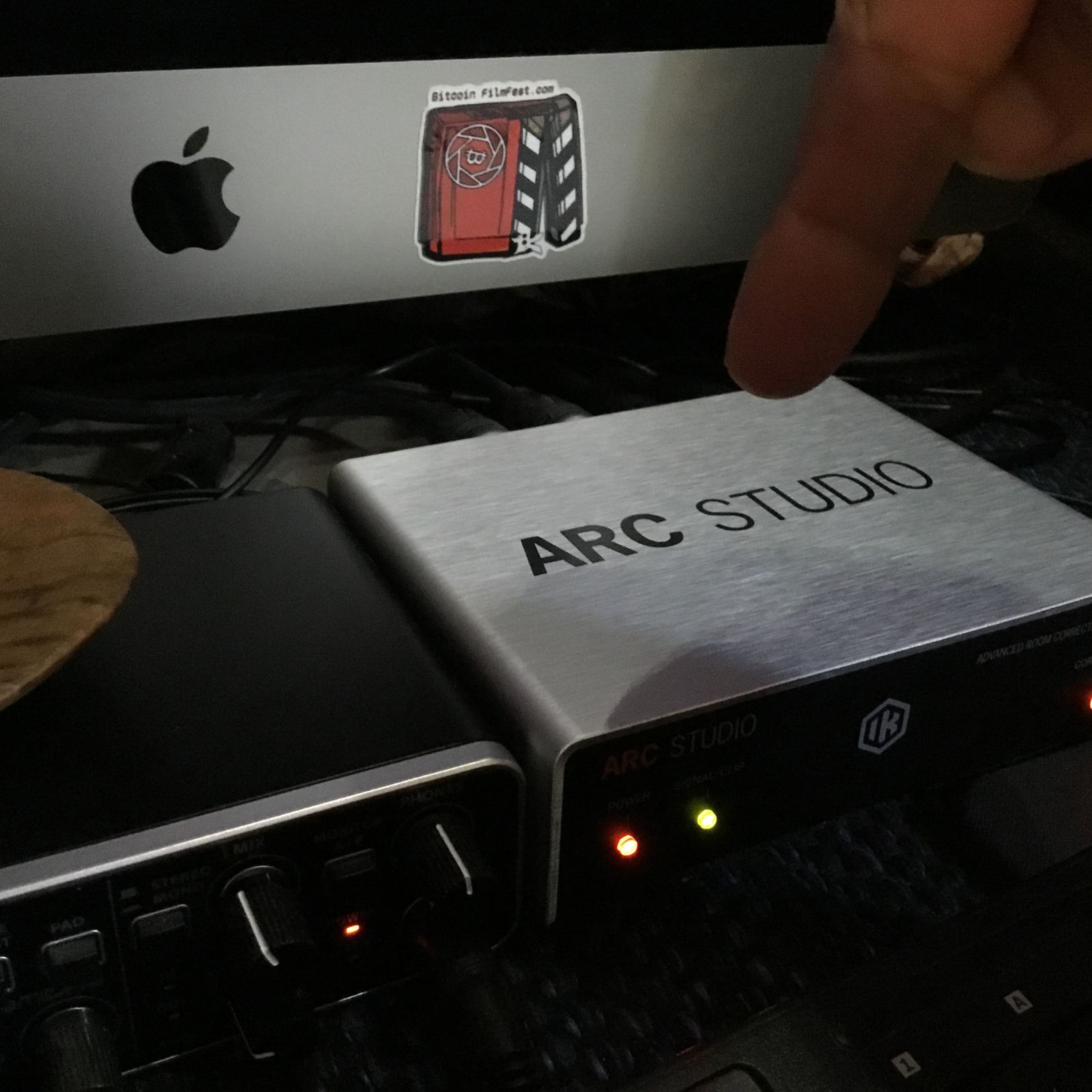 Music Producer and Studio open for Production — image 6